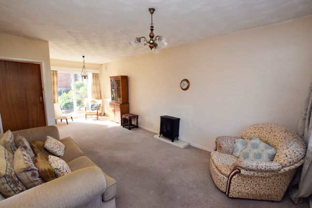 3, Bostock Close, Telford photo 5