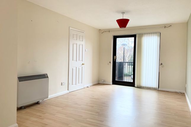 42, Nottingham photo 2