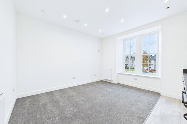 Garden Apartment 4, Stonefield House, The Square, Grantown on Spey photo 2