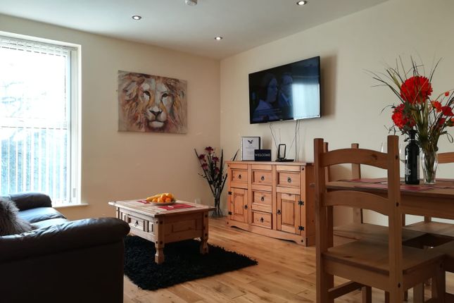 7 , Uplands Terrace, Swansea photo 5
