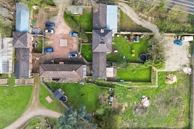Unit 3 & 4, Old Stable Yard, Vinehall road, Robertsbridge photo 4