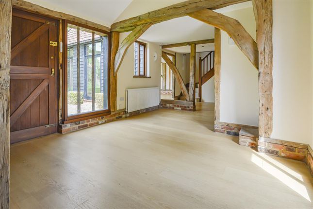 The Oaks, Baythorne End, Halstead photo 4