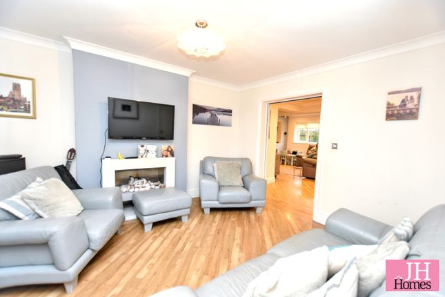 43, Trinkeld Avenue, Ulverston photo 3