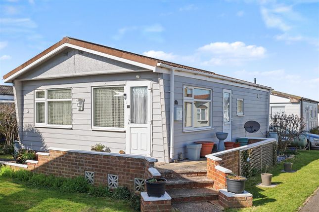 2-bed caravan on 3, Main Road, Tower Park, Hockley, £150,000