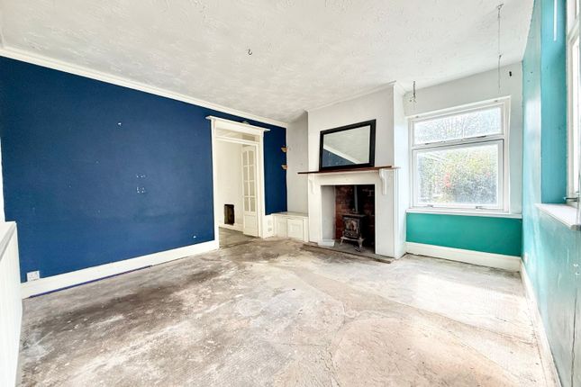 6, School Lane, Wakefield photo 5