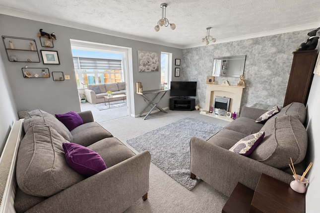 15, Forde Park, Yeovil photo 2