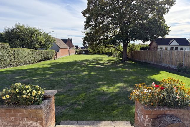 20, Breach Lane, Earl Shilton photo 2