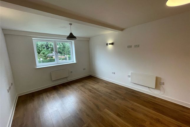 14, St. Giles Court, Wrexham photo 2