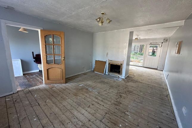 291, Parr Lane, Bury photo 4