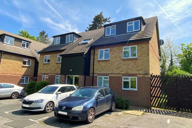 Flat for sale in Lamorna, Greys Road, Henley-On-Thames