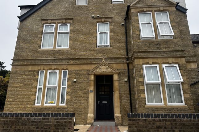 10-bed terraced on 233, Cowley Road, Oxford, £10,183/mo