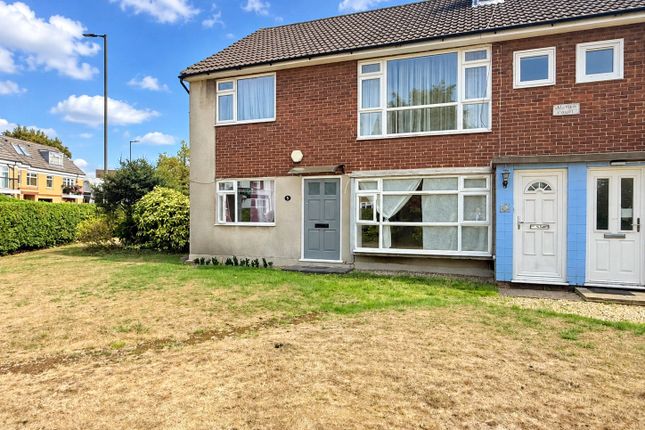 2-bed house on 5 Alston Court,, St. Albans Road, Barnet, £1,800/mo