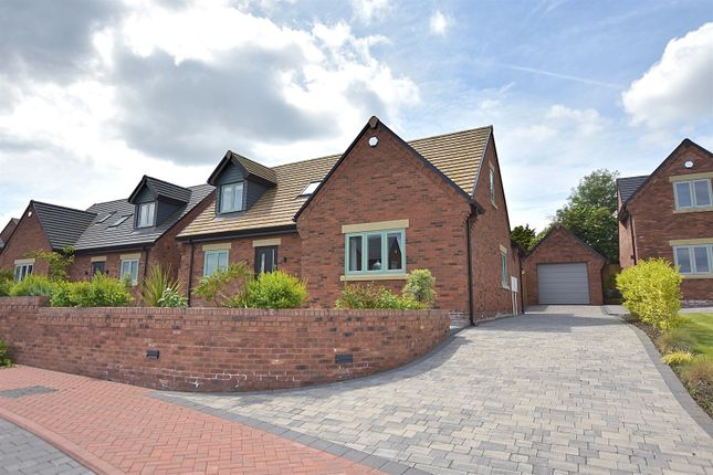 Thumbnail Detached bungalow for sale in Maw Green Road, Crewe