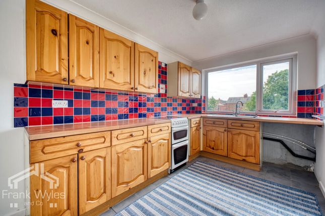 Flat 36 36 St Leonards Court, Fleet Street, Lytham St. Annes photo 2