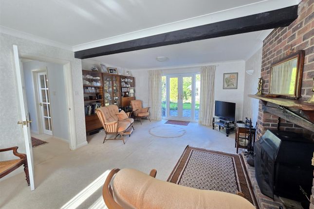 3, Red Lion Close, Sturminster Newton photo 4