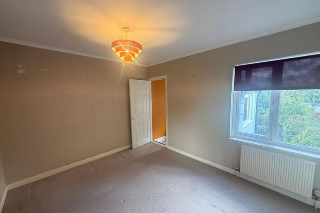 Magpie Hall Road, Chatham photo 5