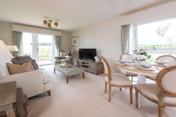 Flat to rent in Springfield Close, Stratford-Upon-Avon