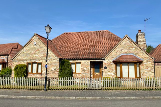 Bungalow for sale in Kings Hill, Caythorpe, Grantham
