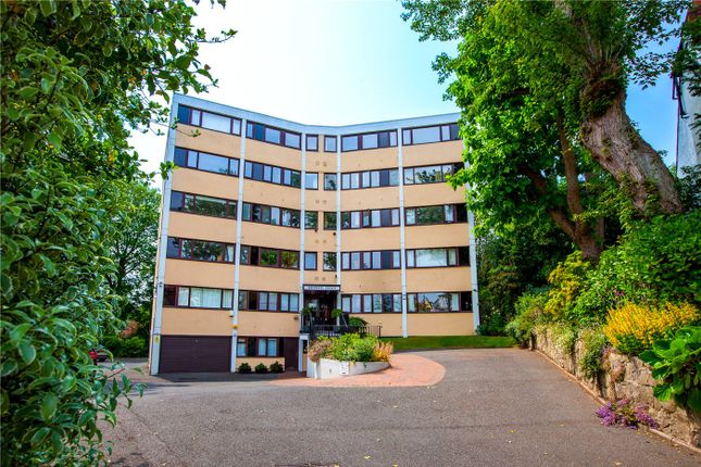 2-bed flat on Flat 10,, Southwood Heights, London, £760,000