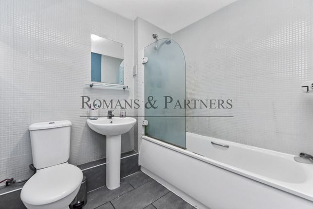 Flat 173 Ebbett Court, 1, Victoria Road, London photo 5