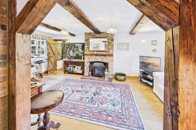 19a St. Marys Road photo 2