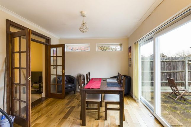 Thumbnail Terraced house to rent in Kenilworth Road, Ashford