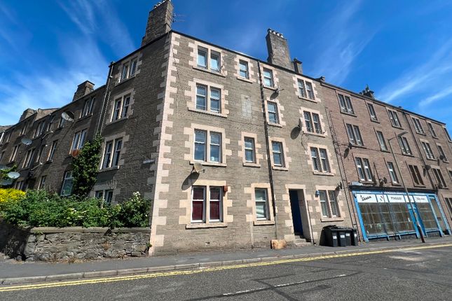 Thumbnail Flat to rent in Milnbank Road, Dundee