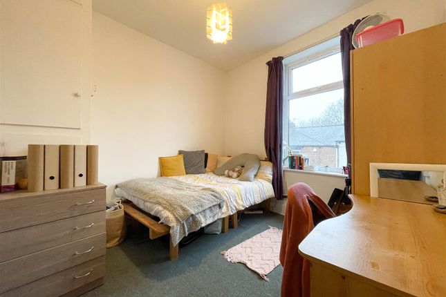 Eyam Road, Sheffield photo 2