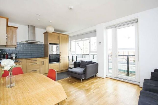 Thumbnail Flat to rent in Foulden Road, London