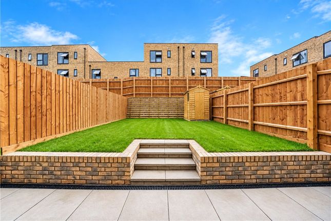 89, Ballast Road, Erith photo 3