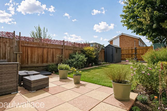 43, Hailey Avenue, Hoddesdon photo 4