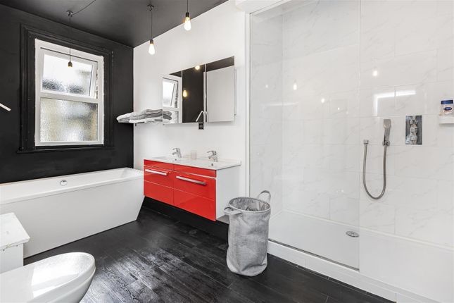 1st & 2nd Floor Flat, 50, Okehampton Road, London photo 3