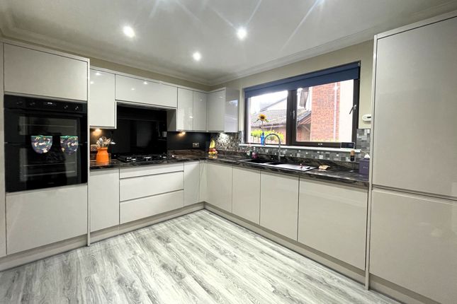9 Mannachie Rise, Forres photo 2