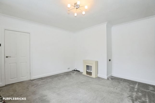 143, Beaconsfield Drive, Stoke-on-Trent photo 3