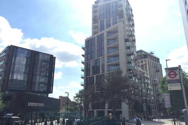 Studio for sale in Vaughan Way, London