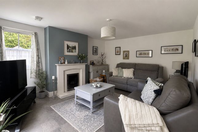 49, Benjamin Street, Wiltshire photo 2