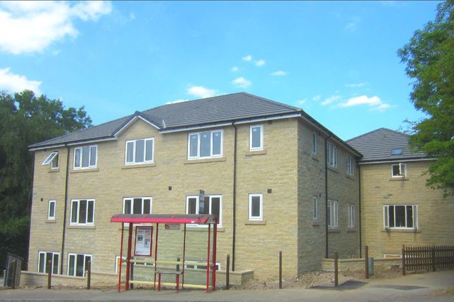 Thumbnail Room to rent in Lockwood Scar, Newsome, Huddersfield