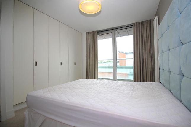 Flat for sale in The Quad, Highcross Street, Leicester