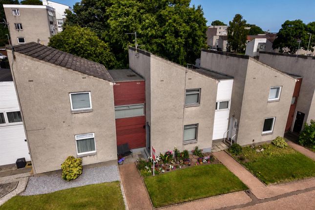 5, Craigiebarn Road, Dundee photo 3