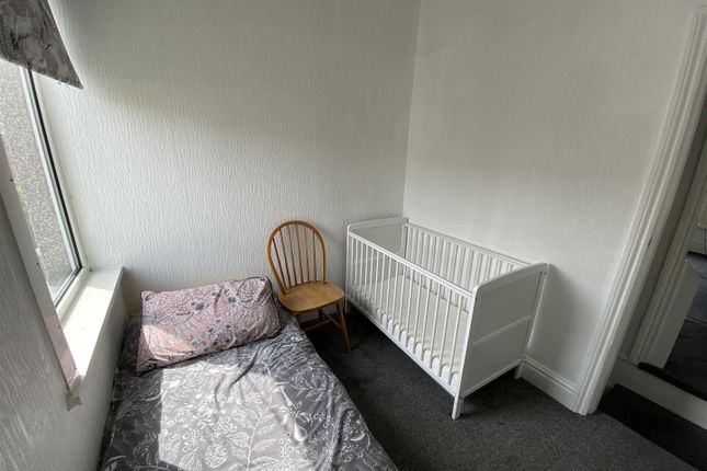 Terraced house to rent in Cross Street, Blackpool