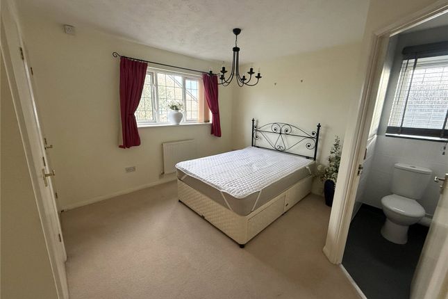 2, Brackendene, Bristol photo 4