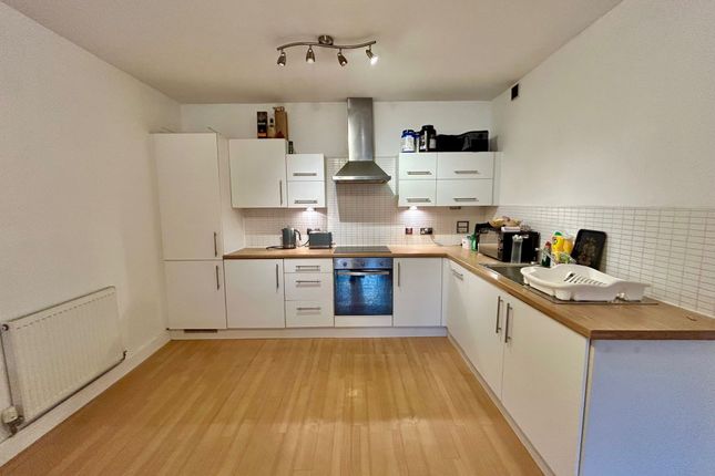 42 Montmano Drive, Manchester photo 2