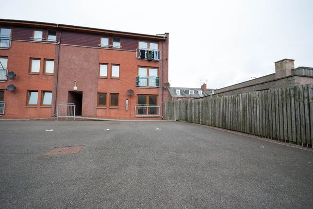 Flat to rent in Millgate Loan, Arbroath, Angus DD111Pg
