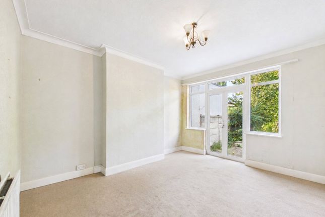 47, Forde Avenue, Bromley photo 3