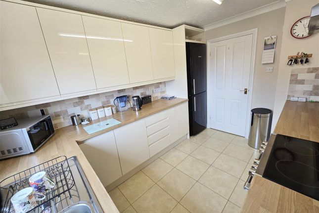 65, Stanley Drive, Sutton Bridge Spalding photo 2
