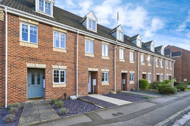Town house for sale in Kings Walk, Mansfield