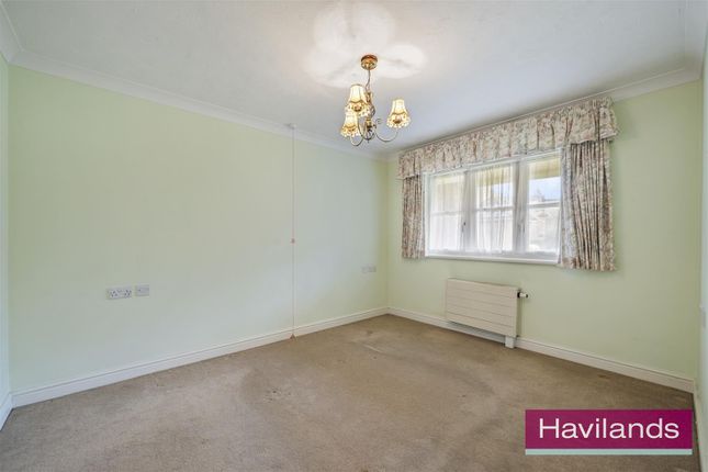 Property for sale in Newsholme Drive, London