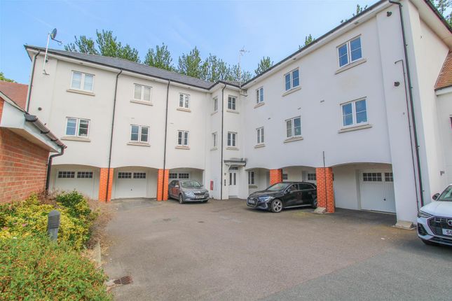 Flat for sale in Turvin Crescent, Gilston, Harlow