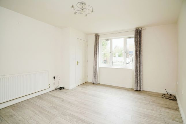 Town house for sale in Hastings Hollow, Measham, Swadlincote, Leicestershire