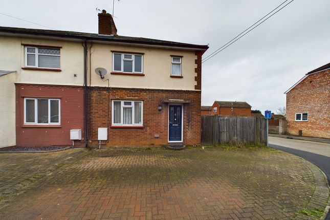 Thumbnail Semi-detached house for sale in New Road, Chelmsford